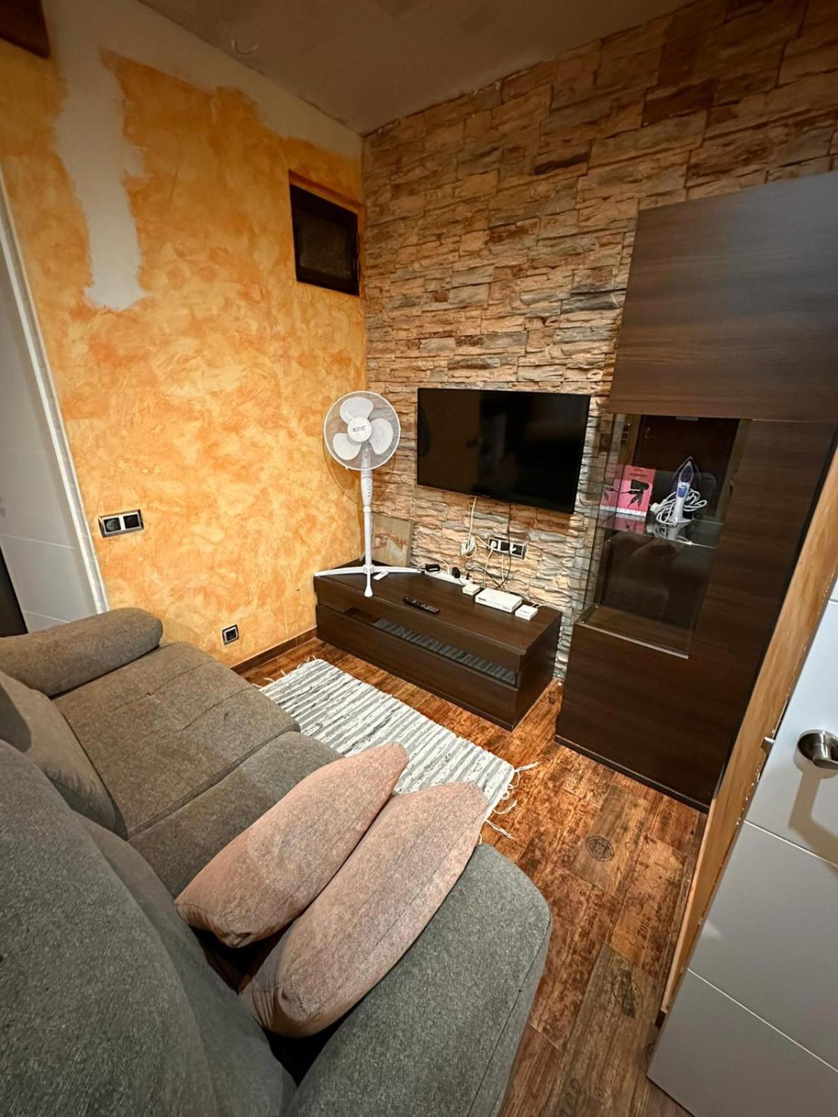 Апартаменты Casa Centrica, En Barrio Bohemio Мадрид Экстерьер фото