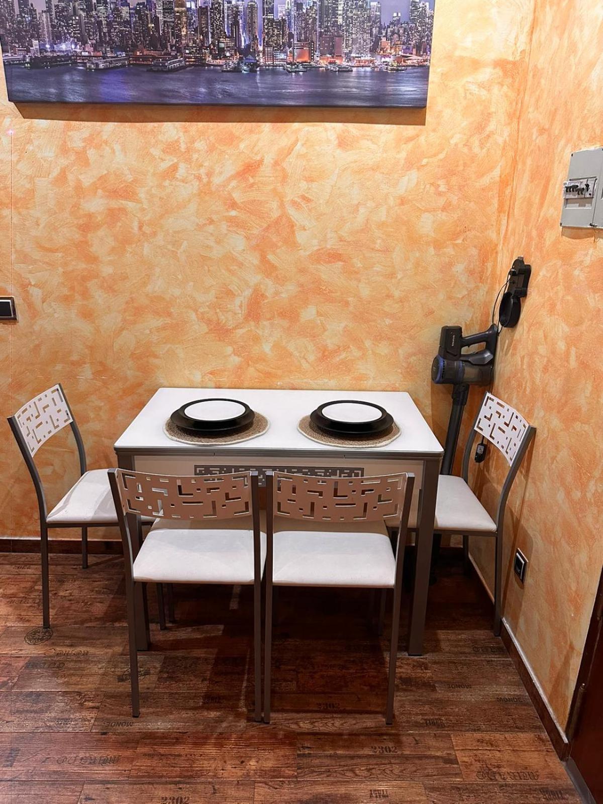 Апартаменты Casa Centrica, En Barrio Bohemio Мадрид Экстерьер фото